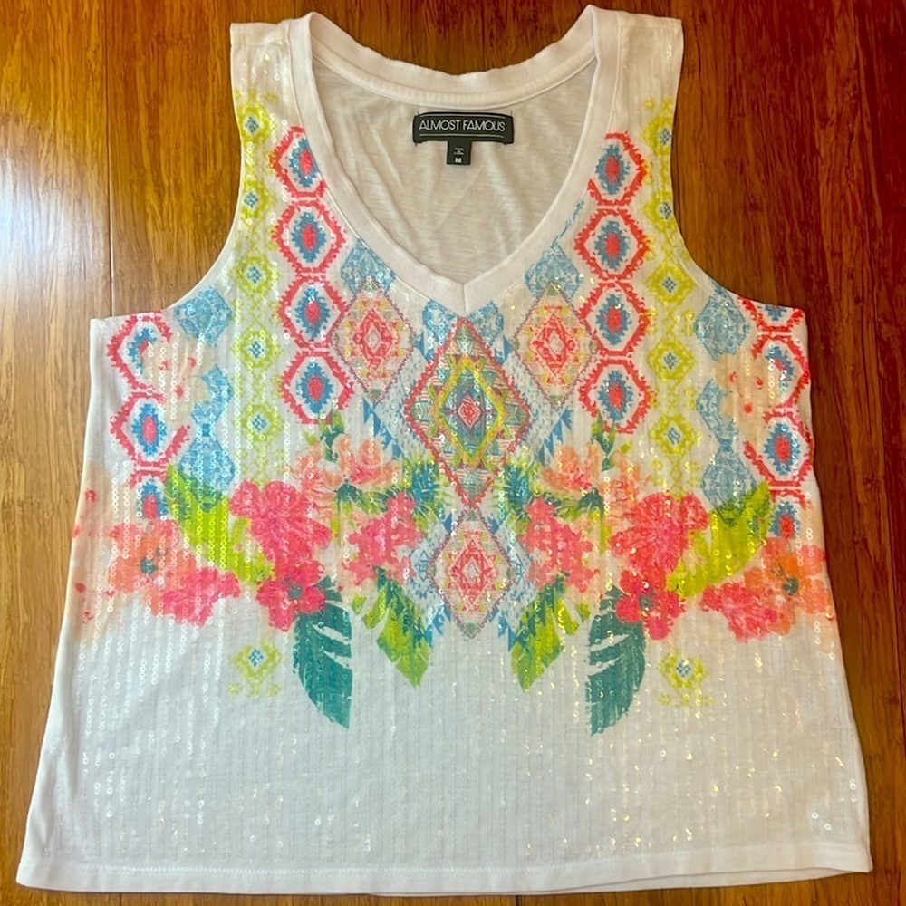 111. Almost Famous White, Pink & Blue V Neck Tank, Tribal Aztec Floral Sequins - Picture 2 of 9